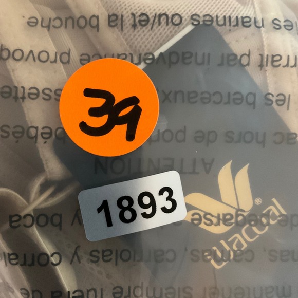 Wacoal 32DD Beige Full Figure Lace Trim Full Coverage Bra New With Tags - Picture 4 of 4